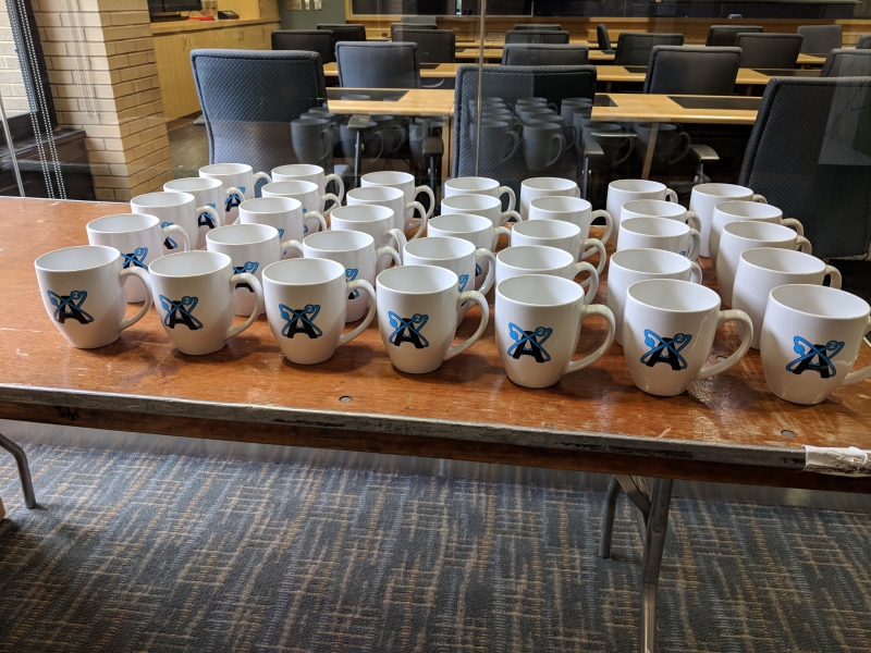 Avogadro meeting in Pittburgh, PA&mdash;so many mugs